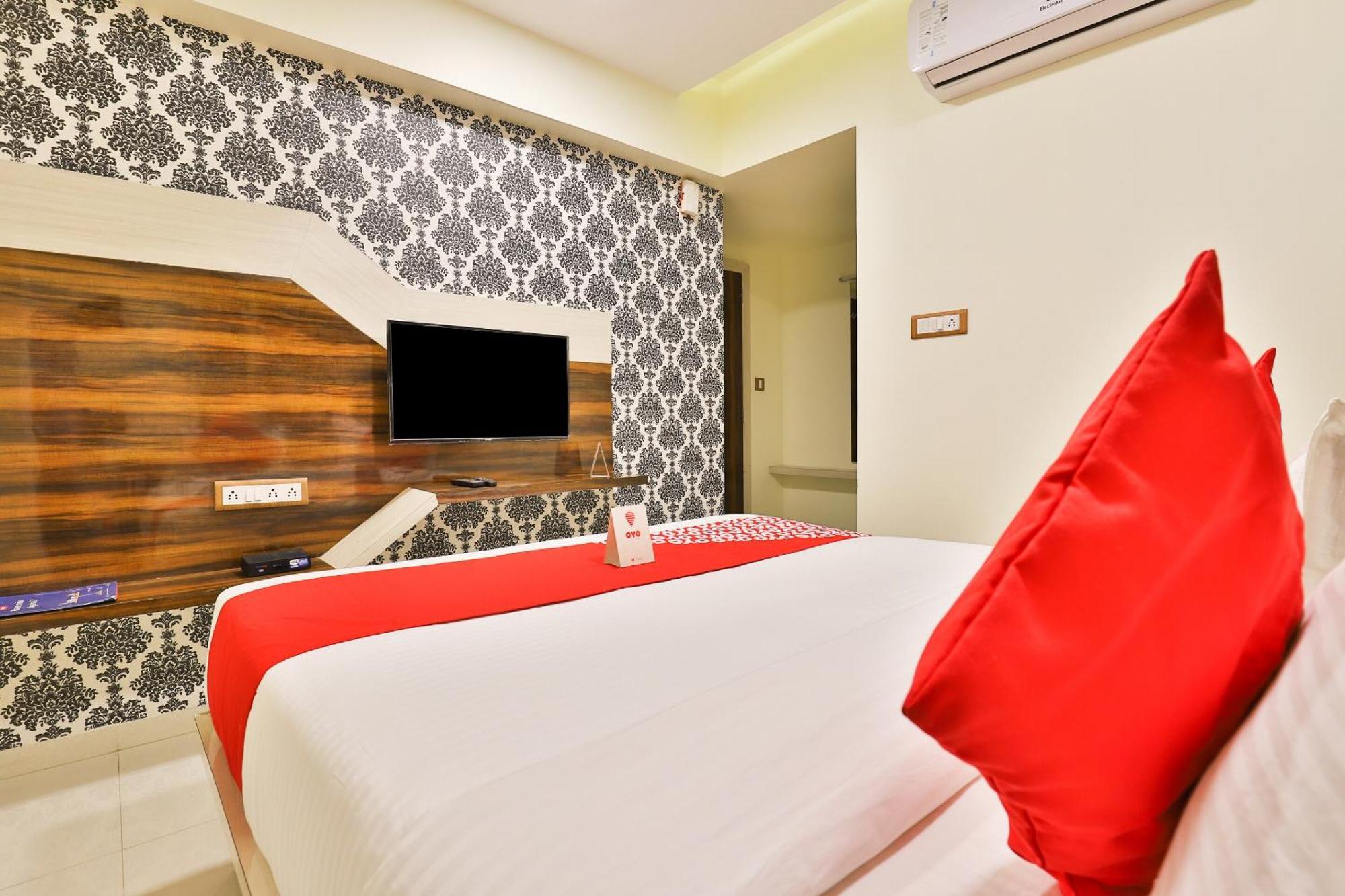 Hotel O Red Apple Αχμπανταμπάντ Εξωτερικό φωτογραφία